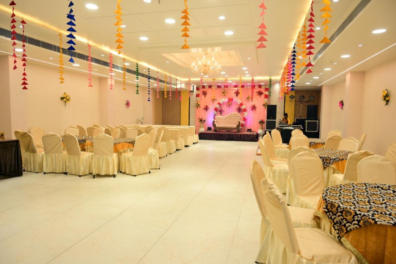 Hotel Kapson Palace Bareilly Exterior foto